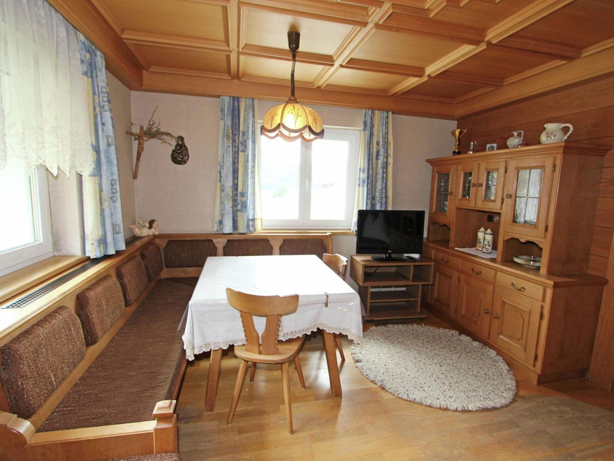 Home With A Wooden Decor And Full Of Atmosphere Außervillgraten Extérieur photo